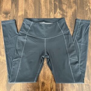 Victoria Sport Gray Leggings w/Pockets